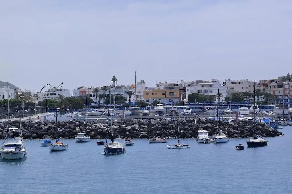 Apartamento Arguineguin En Primera Linea De Playa Spain